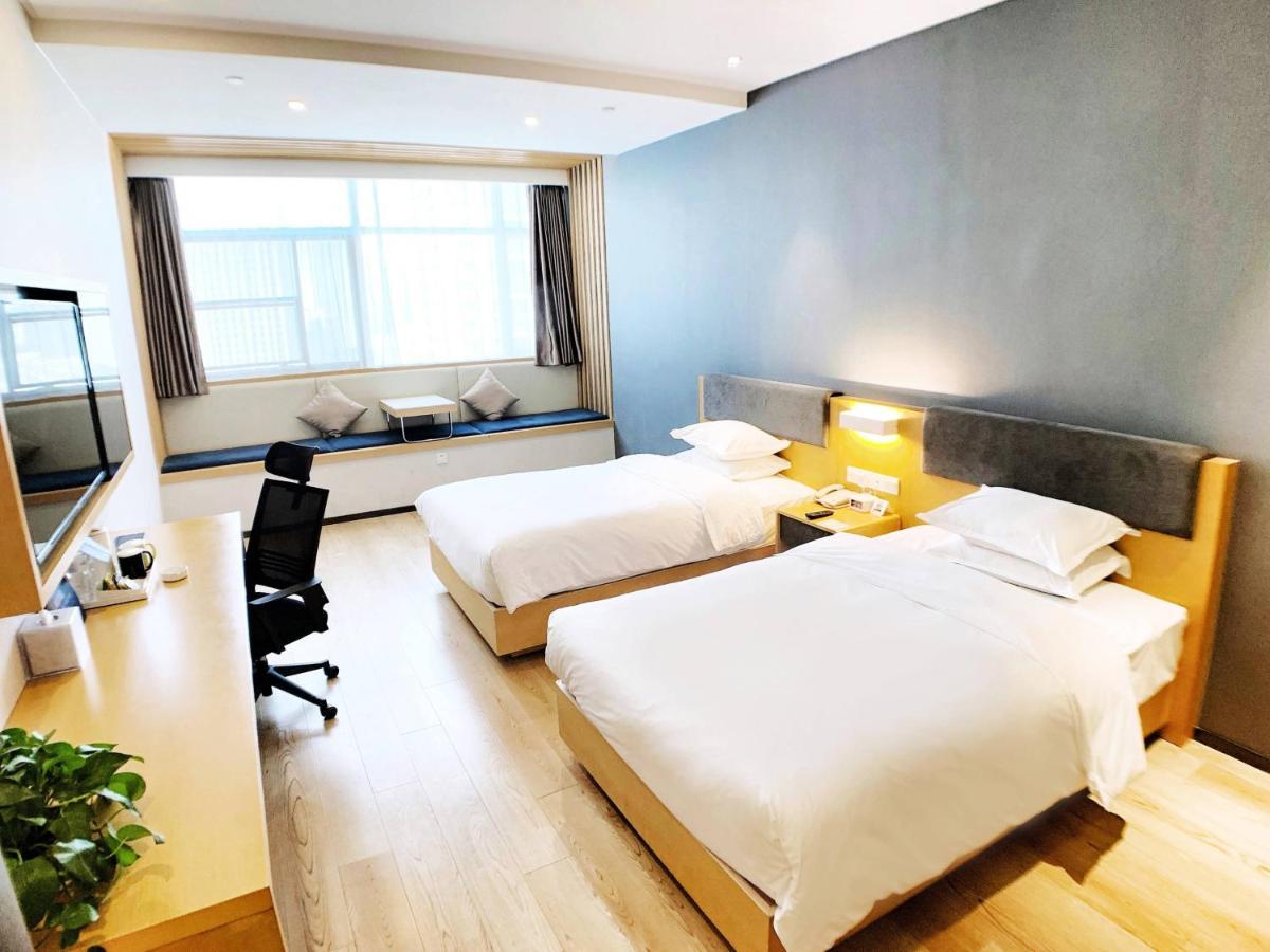 Holiday Inn Express - Jinan Exhibition Center, An Ihg Hotel Habitación foto